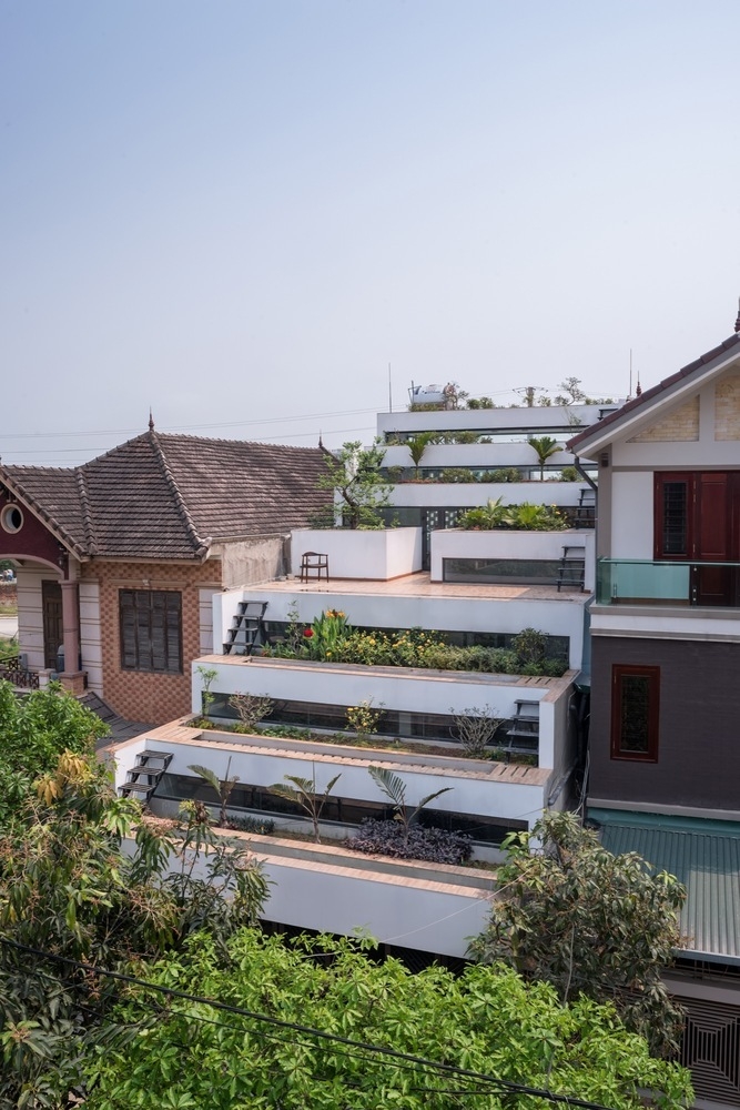 20 ngôi nhà Việt tràn ngập sắc xanh nổi tiếng trên báo ngoại